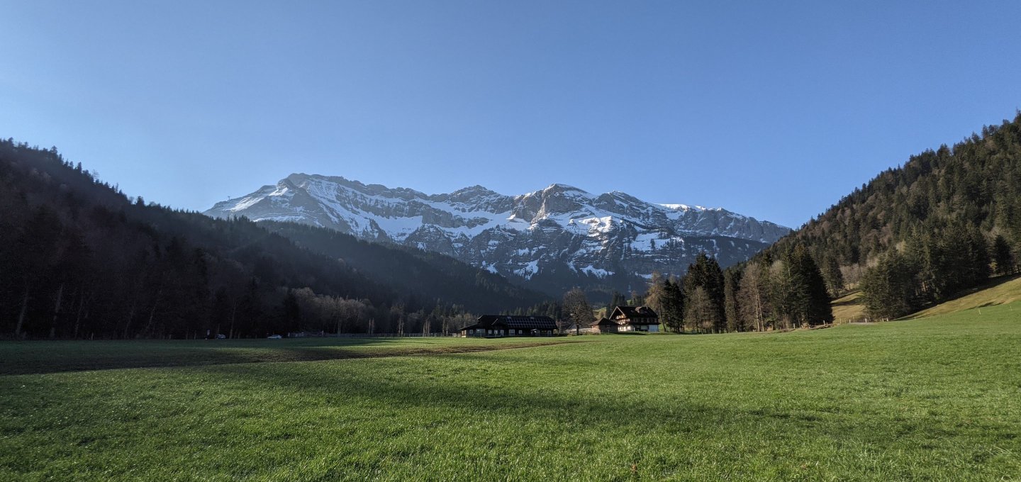 Pilatus, Aussicht vom Parkplatz Gantersei - &copy; Simon Rüfenacht
