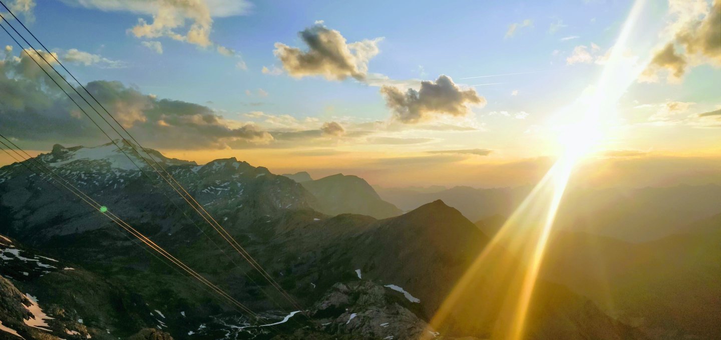 Sicht von der Wildstrubelhütte - &copy; Simon Rüfenacht